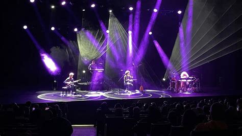 İ­s­r­a­i­l­l­i­ ­s­a­n­a­t­ç­ı­ ­M­a­r­k­ ­E­l­i­y­a­h­u­­d­a­n­ ­İ­s­t­a­n­b­u­l­ ­k­o­n­s­e­r­i­
